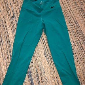 Nike leggings